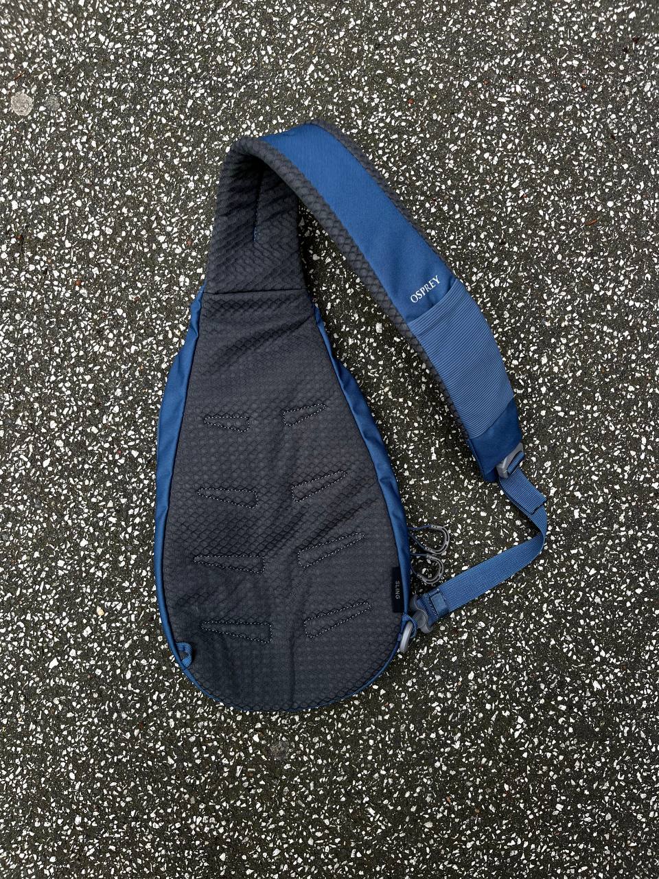 Sling bag osprey daylite i blå