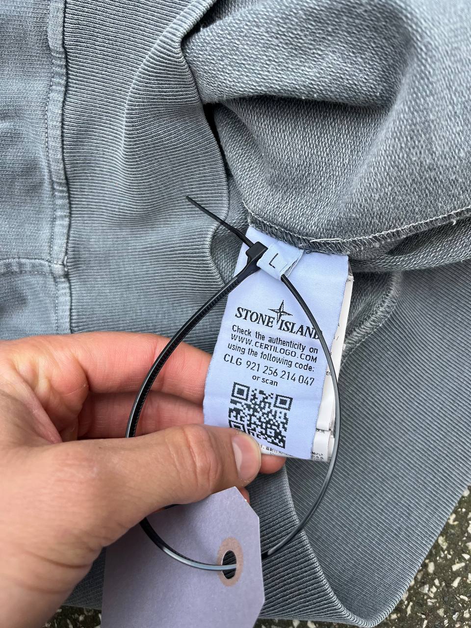 Vintage Sweatshirt fra Stone Island i grå i størrelse L large
