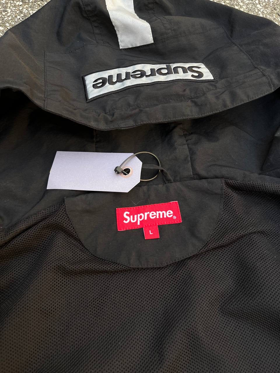Supreme Sommer Jakke Sort Black Reflective Logo L Large Brugt Used