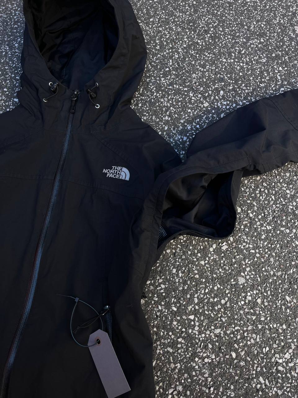 Brugt Used Regnjakke fra The North Face i sort med HyVent membran Regn og vindtæt jakke skaljakke fra The North Face i XS xsmall dame