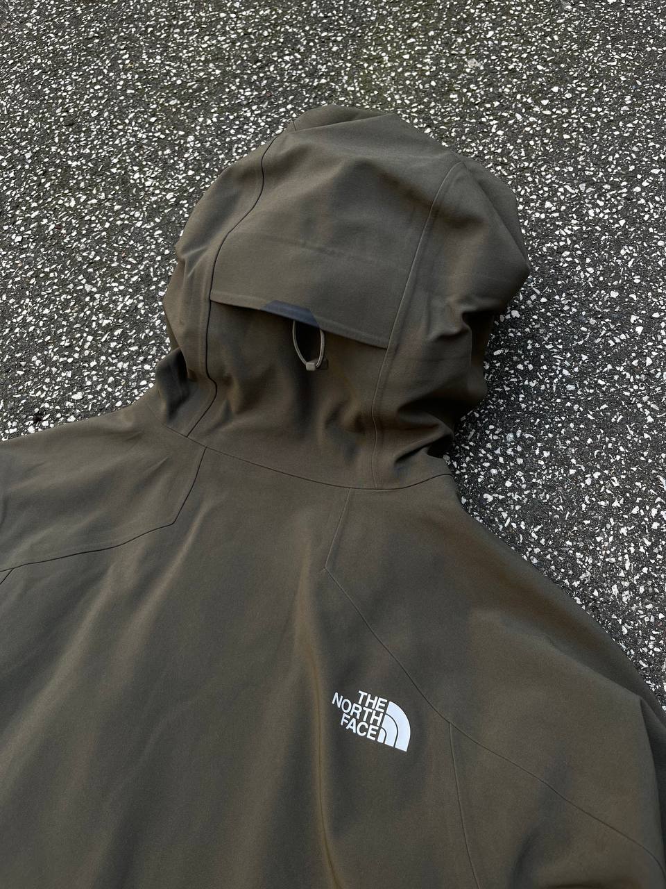 Regnjakke The North Face i grøn khaki farve med Gore-tex membran XS dame