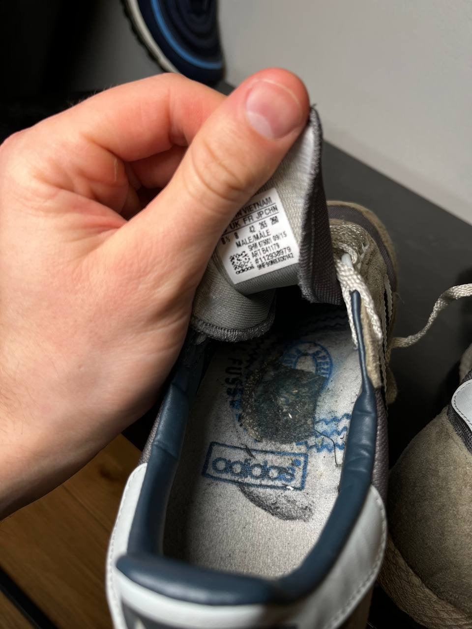 Adidas New York 42 i god stand
