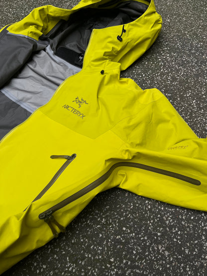 Arc’teryx Beta SL Hybrid Jacket – L Citron Yellow