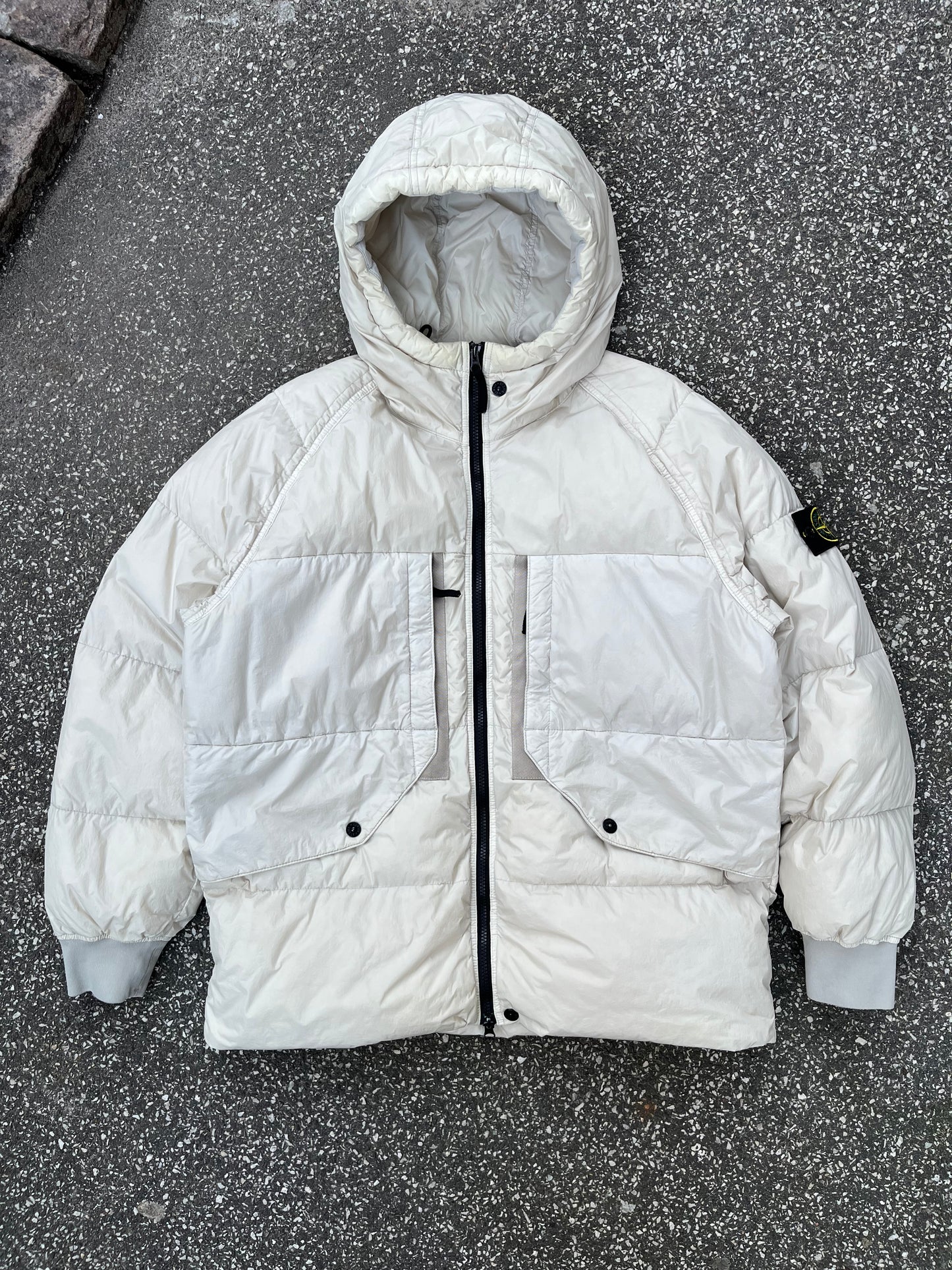 Stone Island Crinkle Reps NY Down Jacket Off White Str. Large