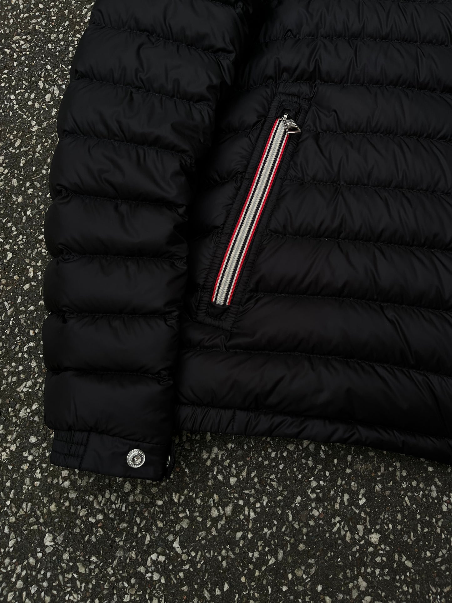 Moncler Daniel Jacket – Black Str. 2 / Small