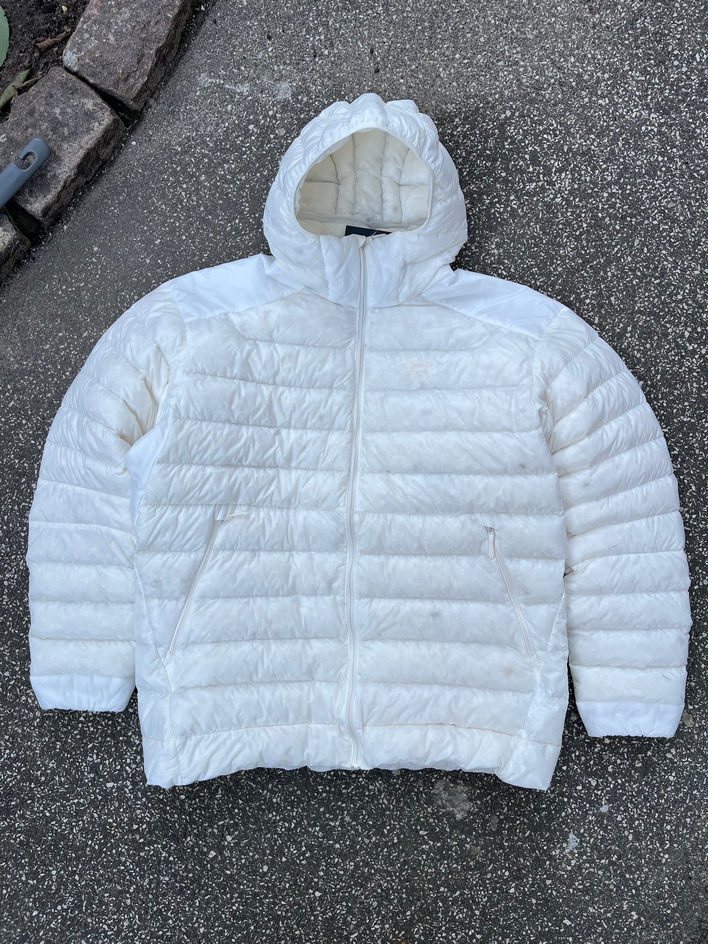 Arc’teryx Cerium Hoody M – White – Str. XL