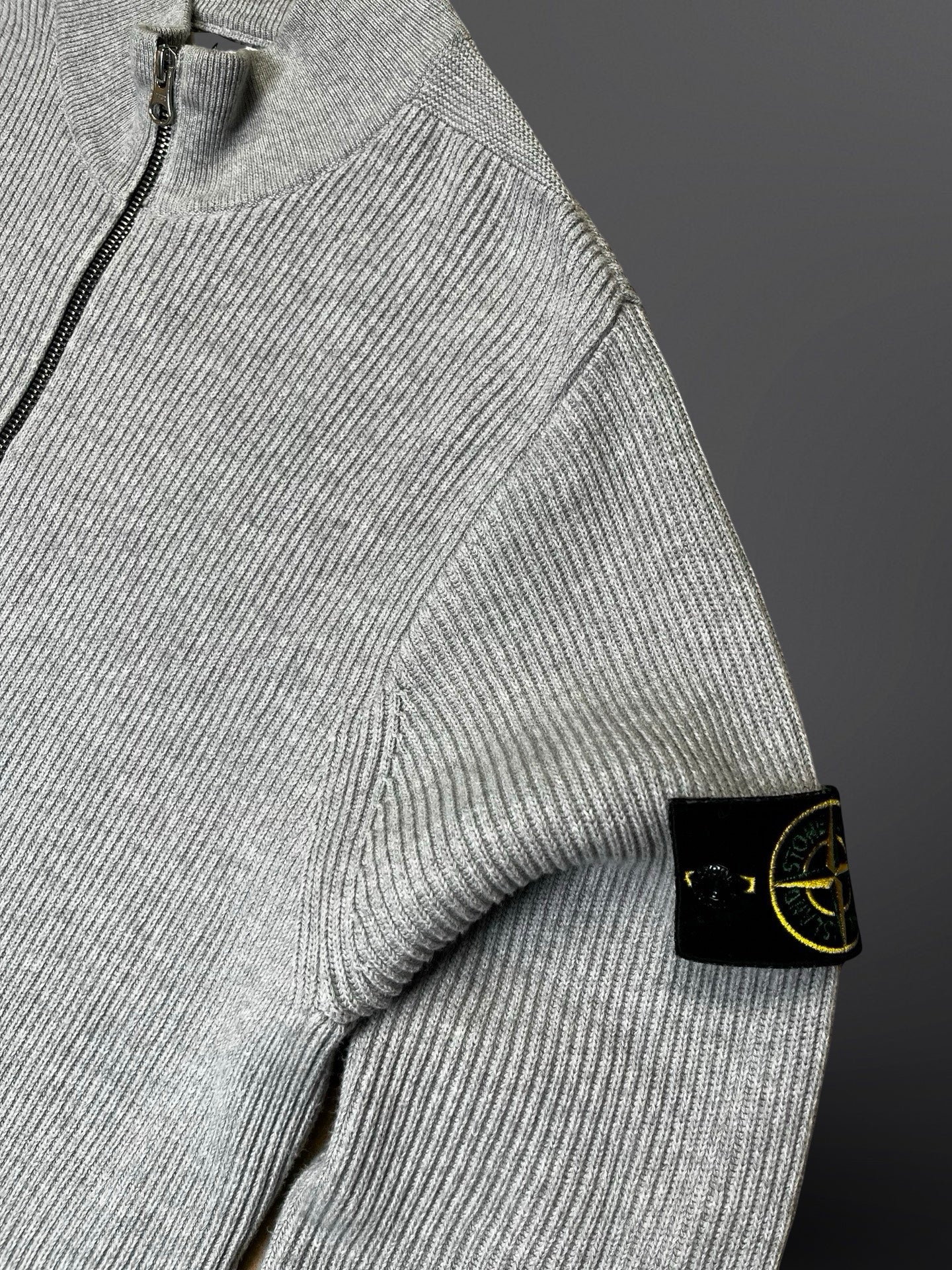 Stone Island Cardigan i Grå Large Brugt Som ny