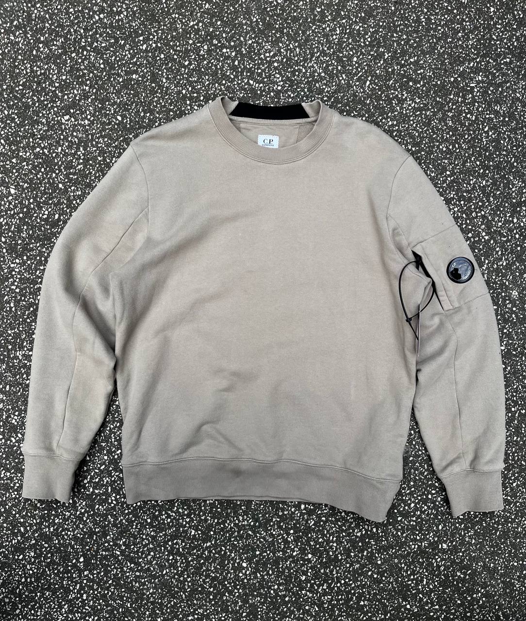 C.P Company sweatshirt i beige L large