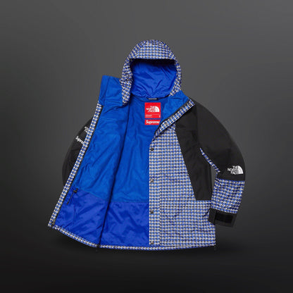 Supreme® / The North Face® Studded Mountain Light Jacket – Blue