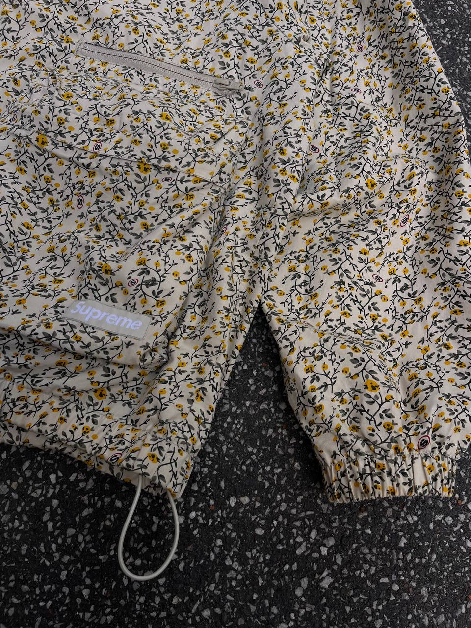 Supreme Sommerjakke Windbreaker Flowers Box Logo L Large Beige