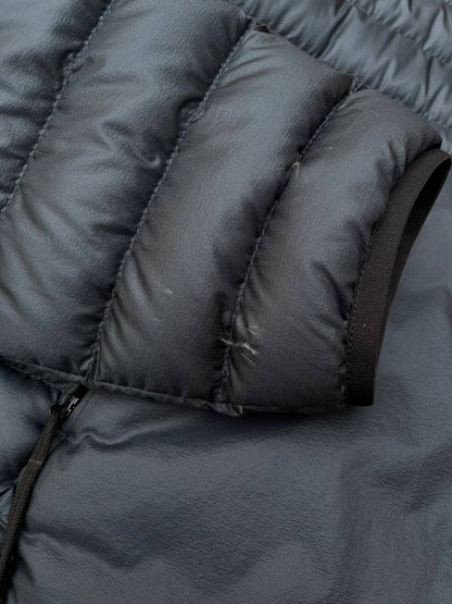 Brugt Used Stone Island puffer jakke vinter jakke fra Stone Island XXL sidder godt på XL/L i mørkeblå Nylon Down