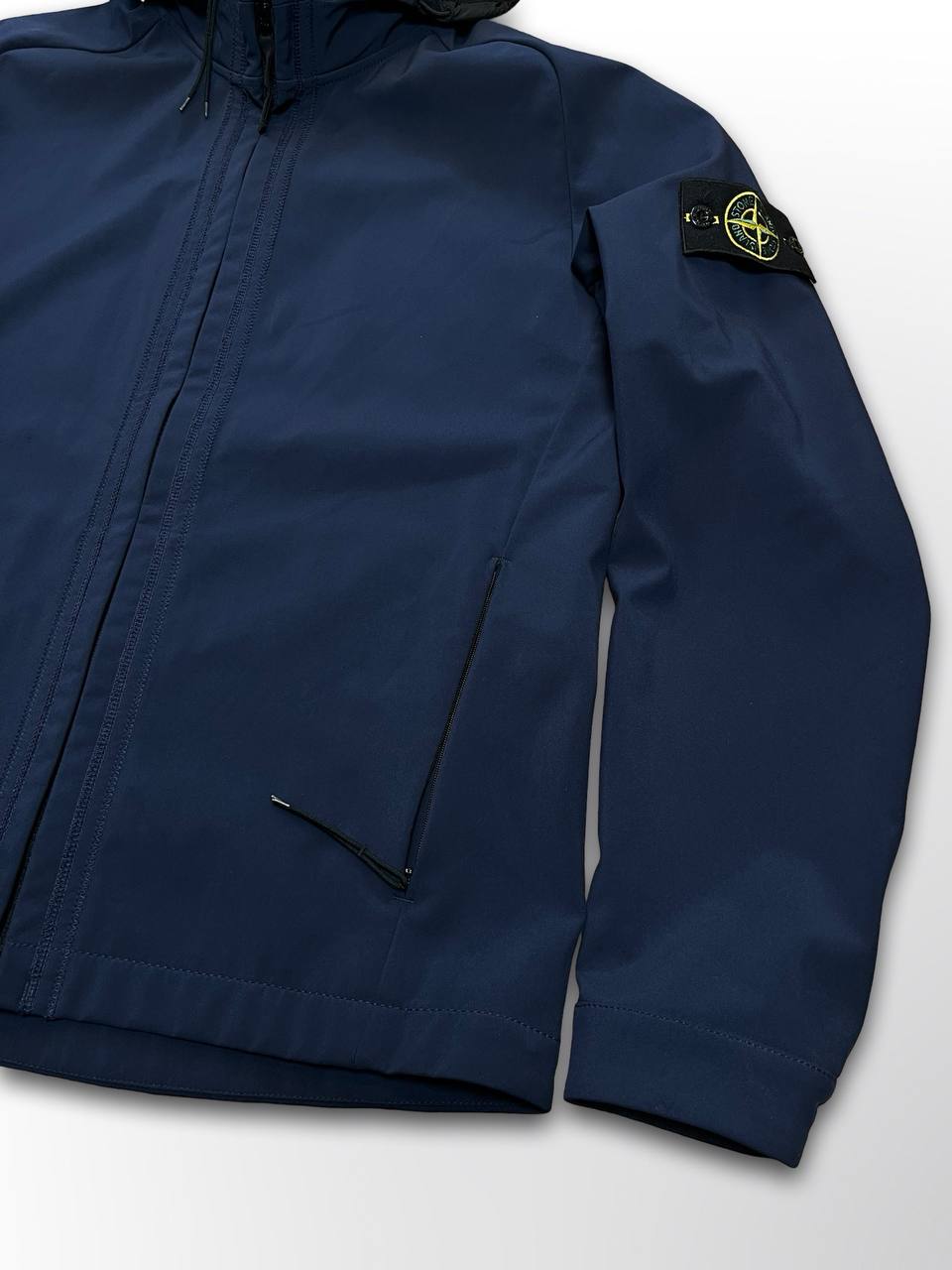 Brugt Jakke Softshell-R Stone Island i Mørkeblå Navy L large
