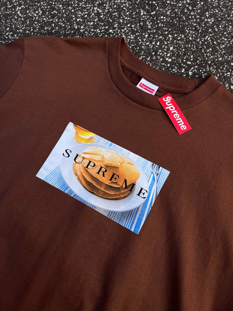 Supreme T-Shirt i Brun M medium Pancake Brand New