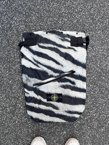 Stone Island 2Way Bag Taske Sebra Sling Bag Og Rygsæk 2 in 1 Brugt Used