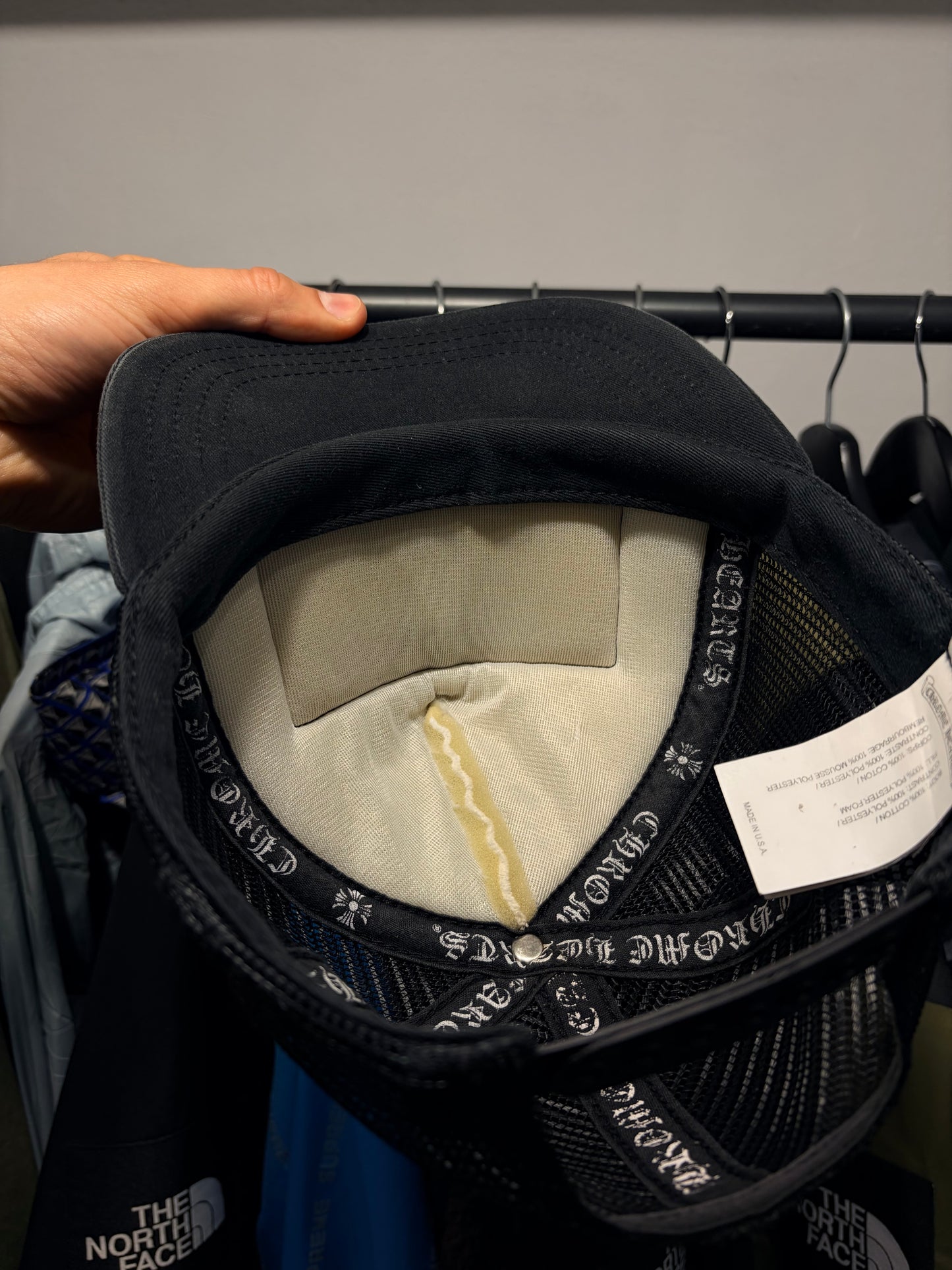 Chrome Hearts CH Hollywood Trucker Cap – Black / White