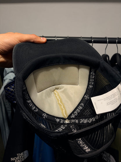 Chrome Hearts CH Hollywood Trucker Cap – Black / White