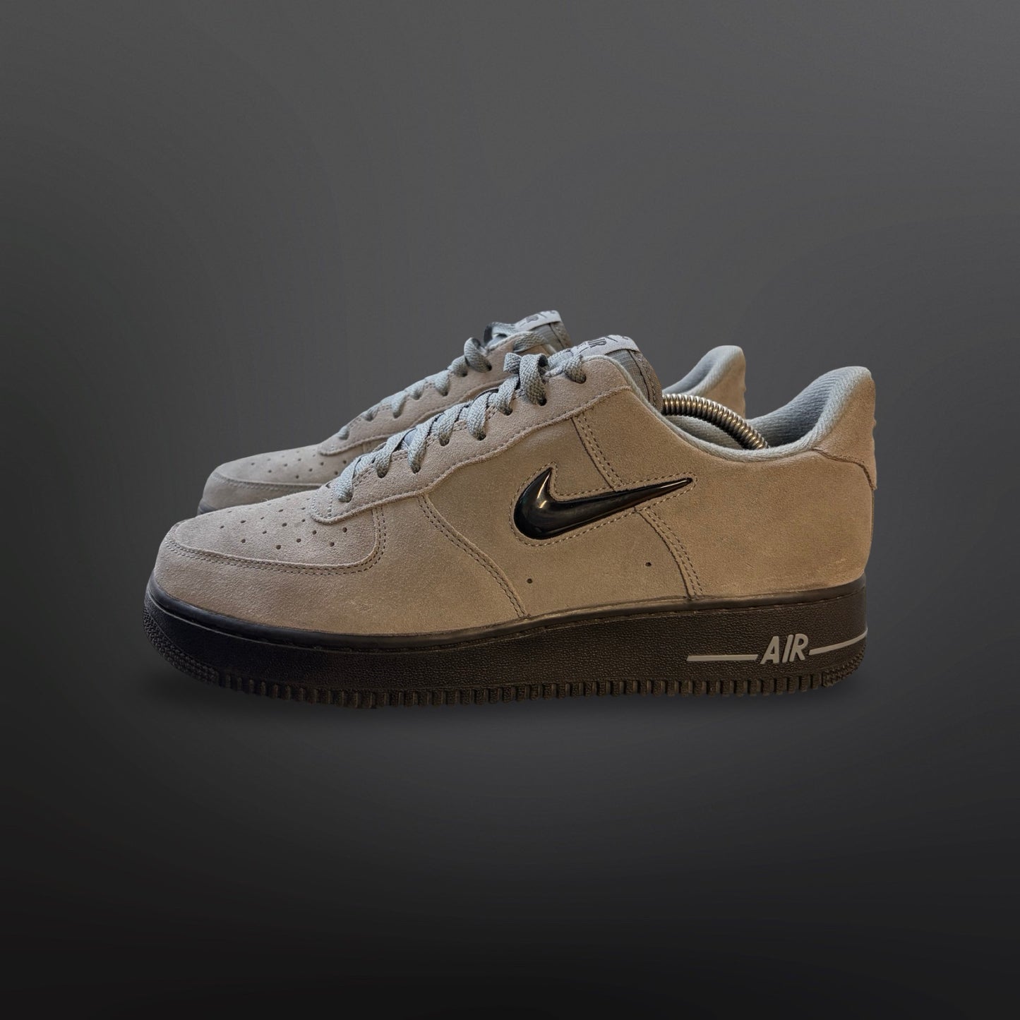 Nike Air Force 1 Low Suede – Grey/Black (Str. 45)