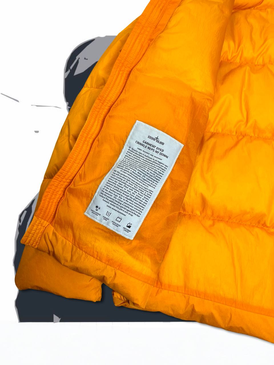 Brugt Used Stone Island Dunjakke Garment Dyed Crinkle Reps Ny Down i Orange farve i L large i god stand