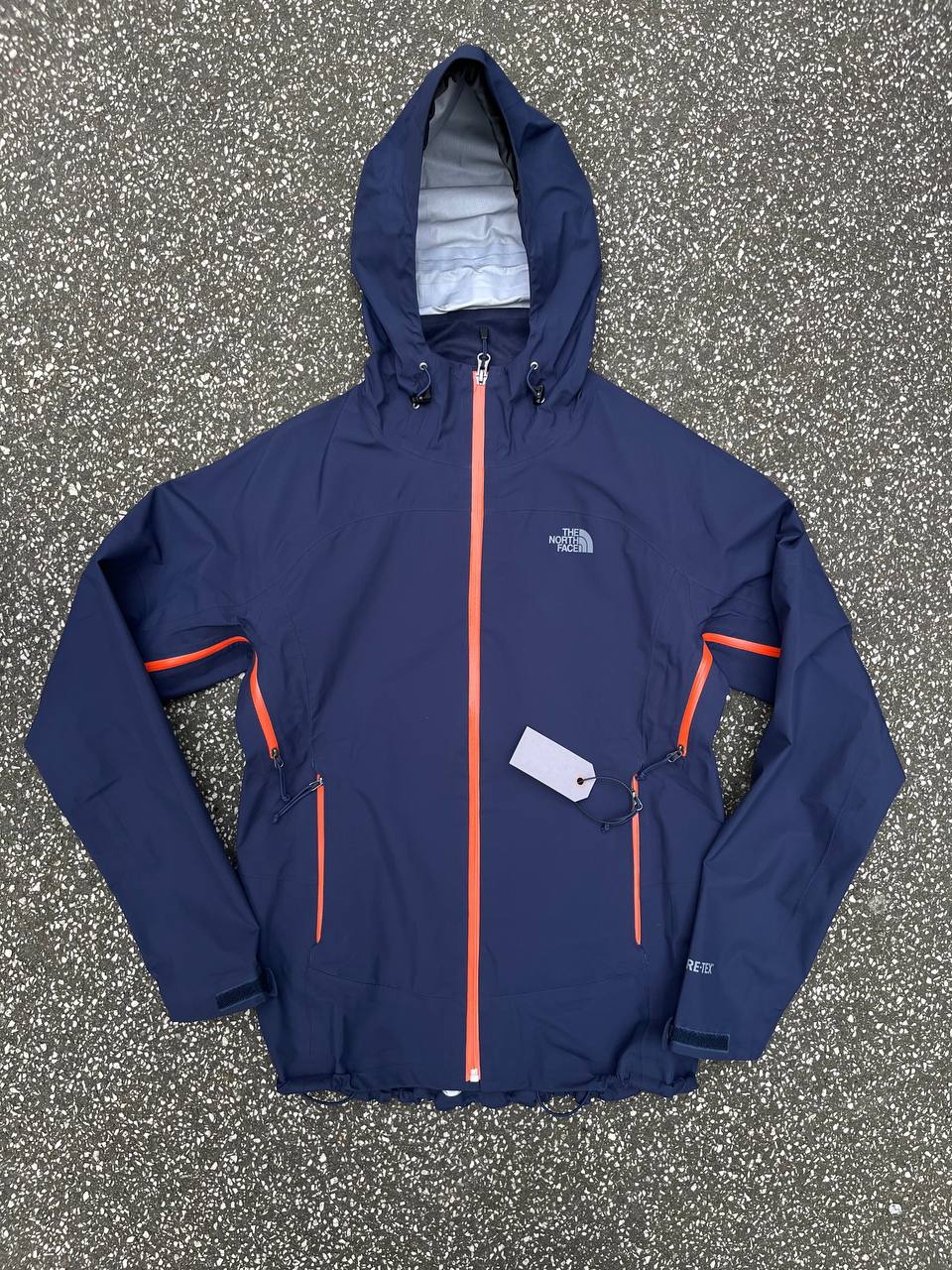 Regnjakke fra The North Face med Gore-tex membran i mørkeblå / Marina blå farve S dame