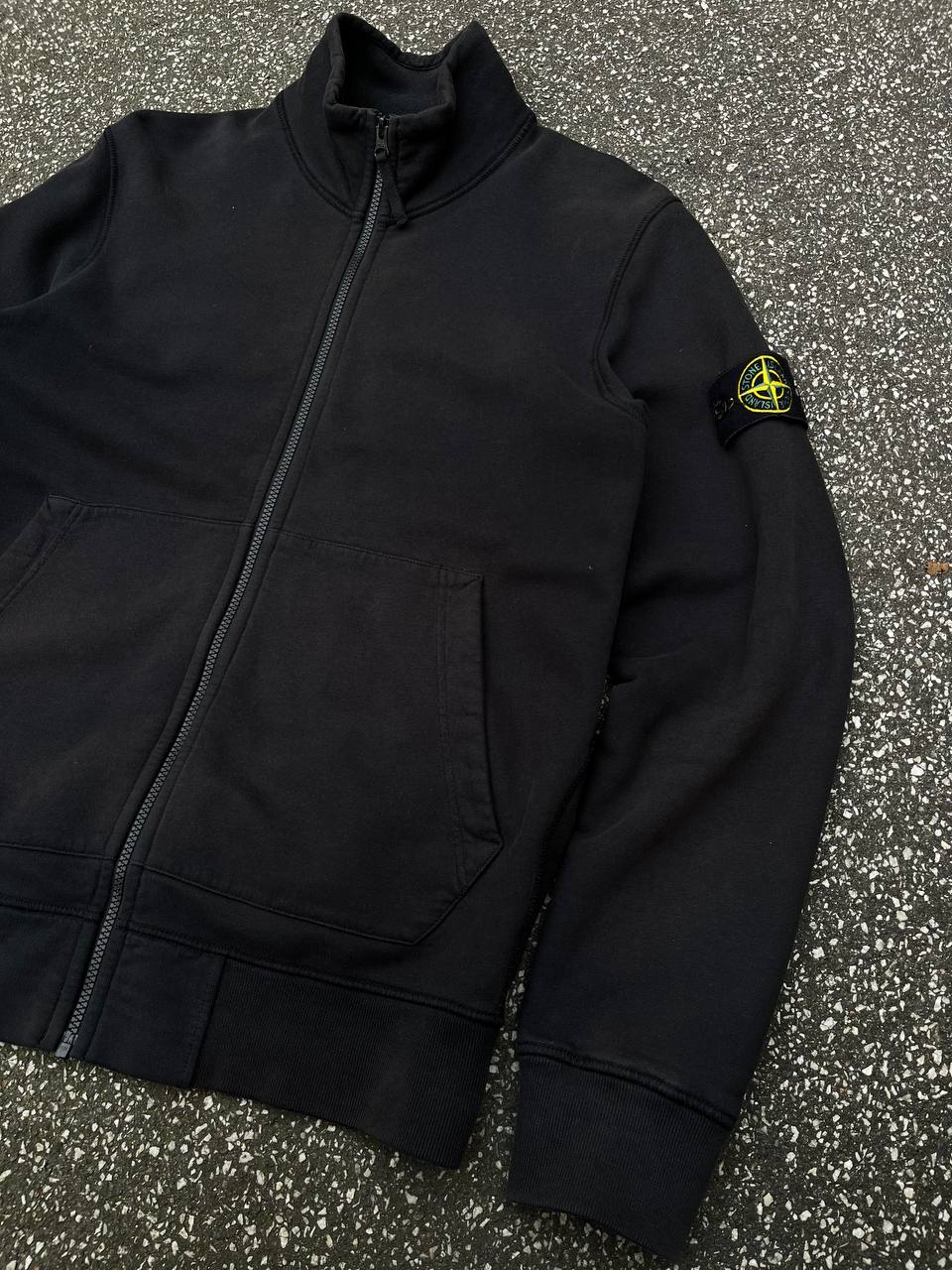 “Brugt Zip Sweatshirt Stone Island Cardigan i Sort M medium 751566120 i god stand”