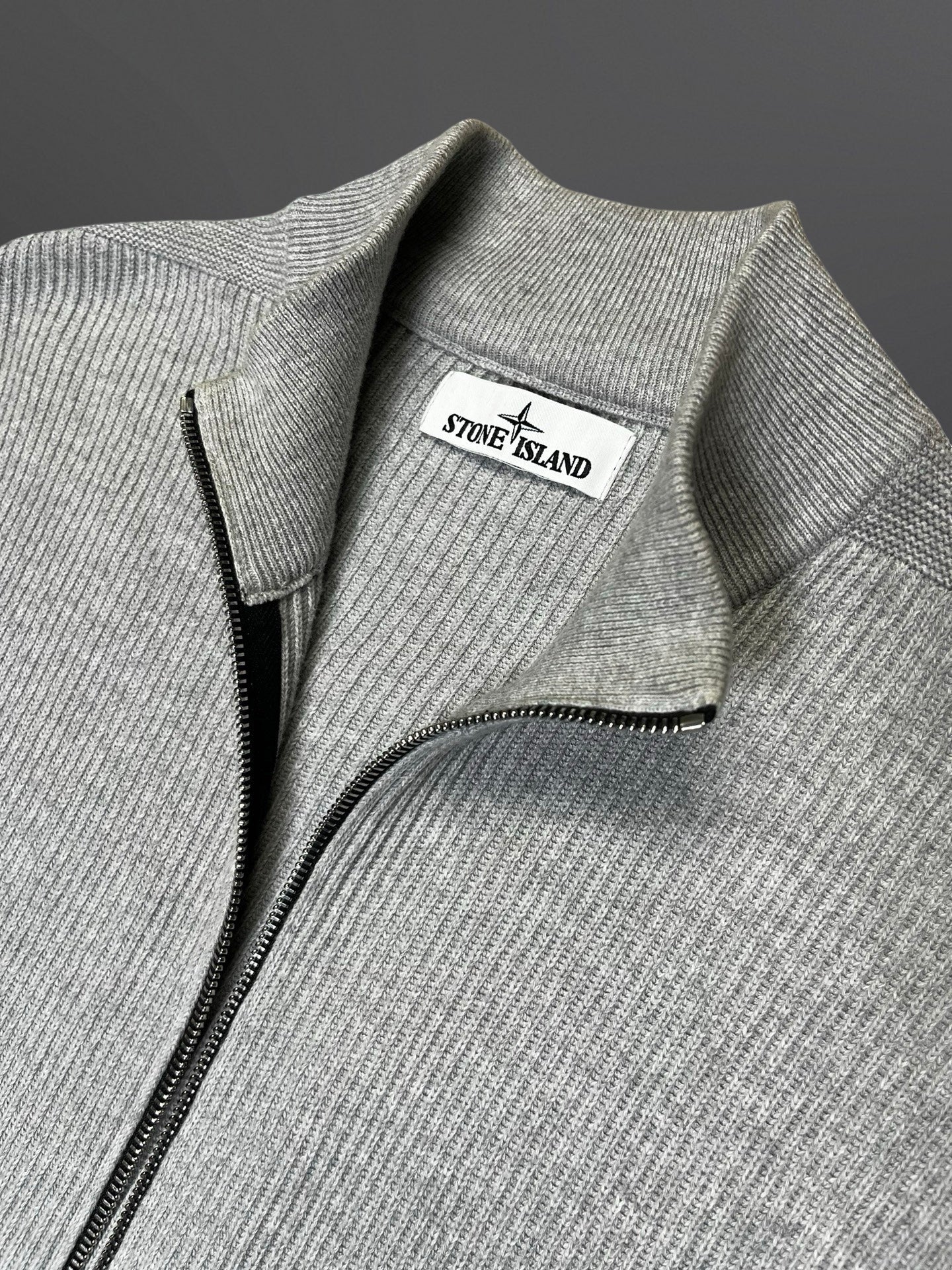 Stone Island Cardigan i Grå Large Brugt Som ny