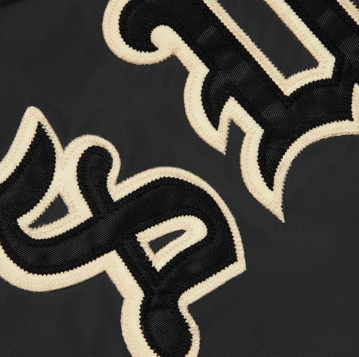 Supreme Old English Arc Coaches Jacket Black S Small