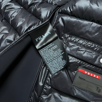 Prada Dunjakke – Sort Størrelse Large (IT Tg. 56)