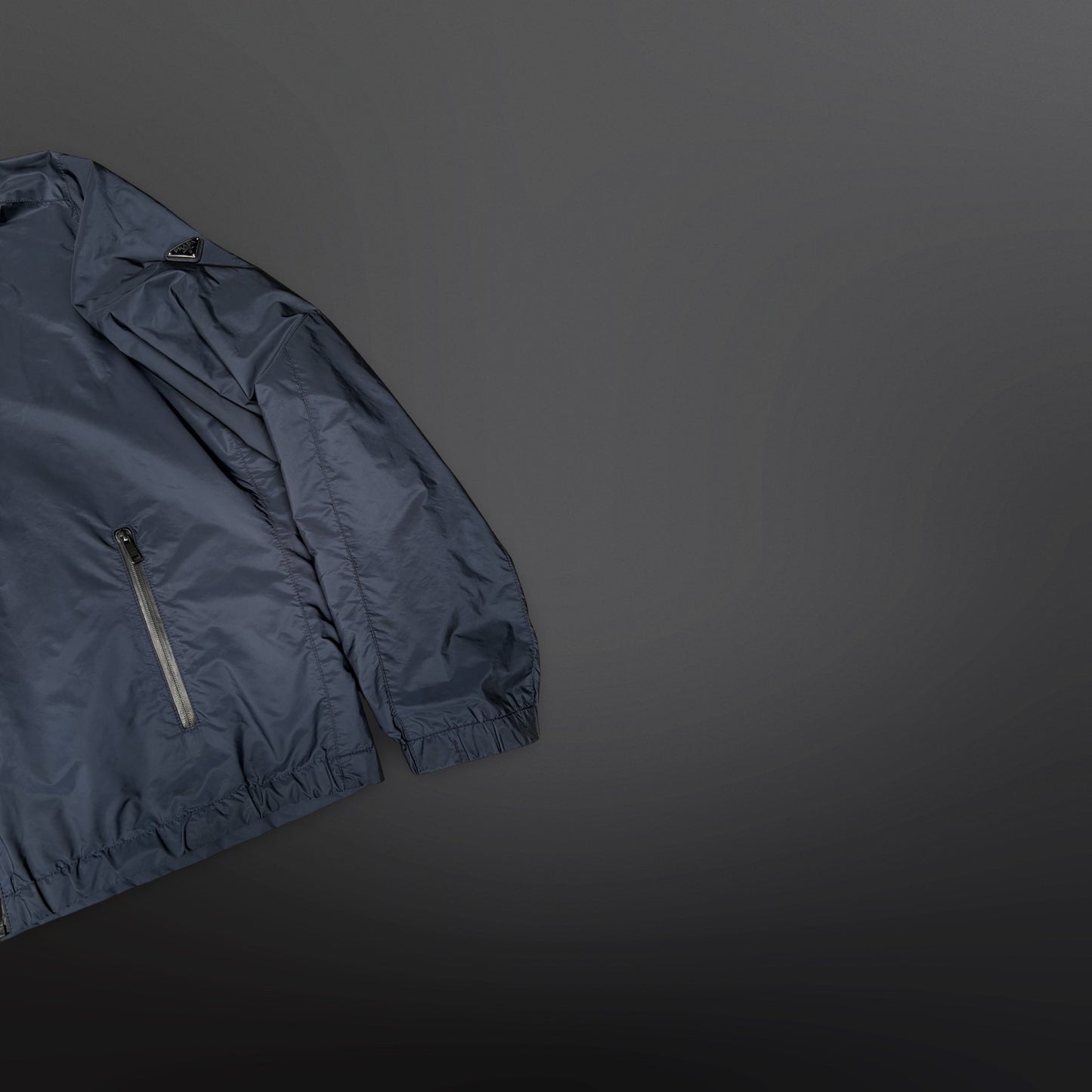 Prada Re-Nylon Hooded Jacket – 3XL (Fitter som XL)