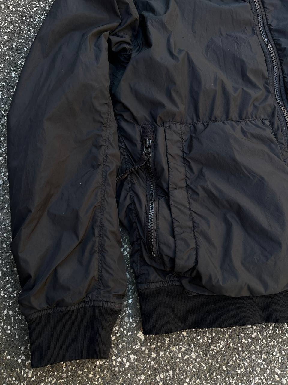 Stone Island Jakke Sommerjakke Garment Dyed Crinkle Reps Ny i Sort L Large