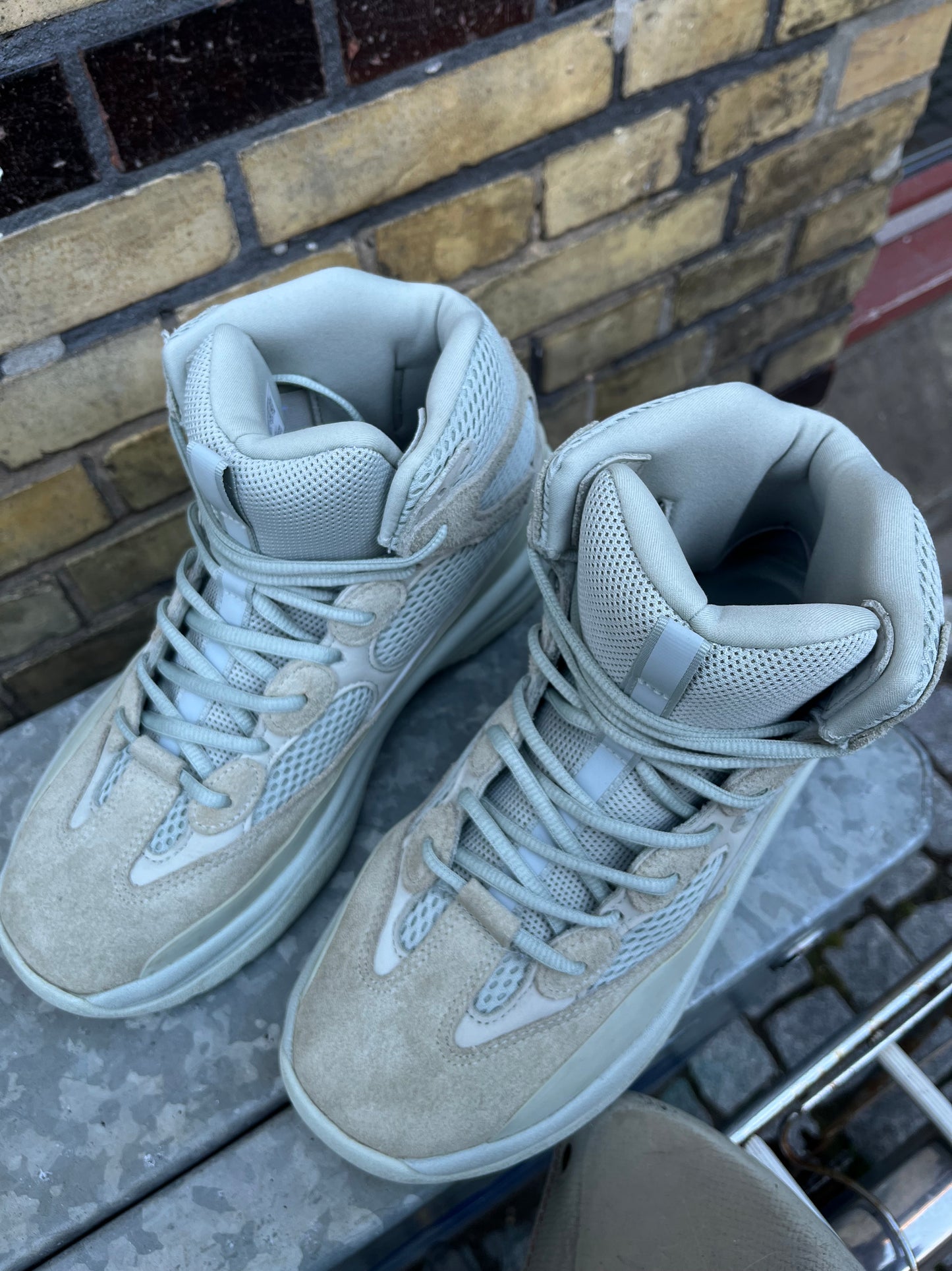 Adidas Yeezy Desert Boot “Salt” US 9.5 / EU 43