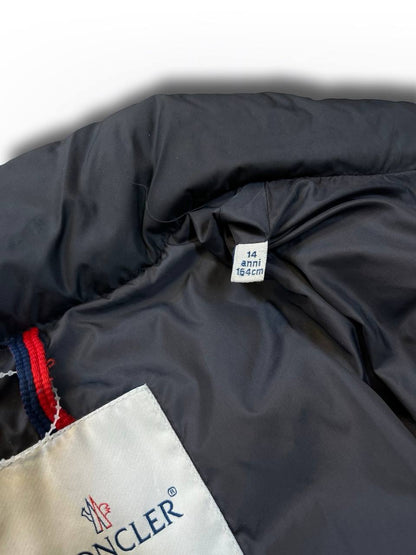 Brugt Moncler Vinterjakke i XS-S i grå 164cm