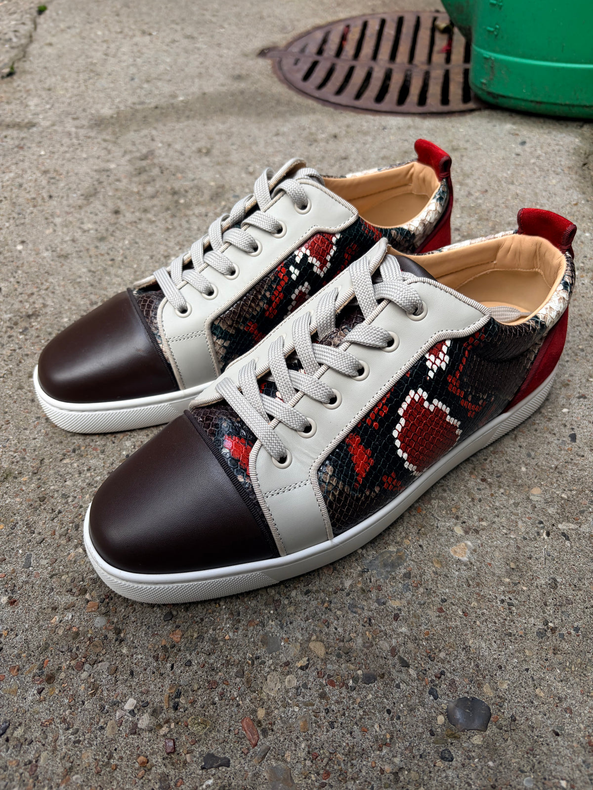 Christian Louboutin Low-Top Sneakers – Python / Multicolor – Str. 43