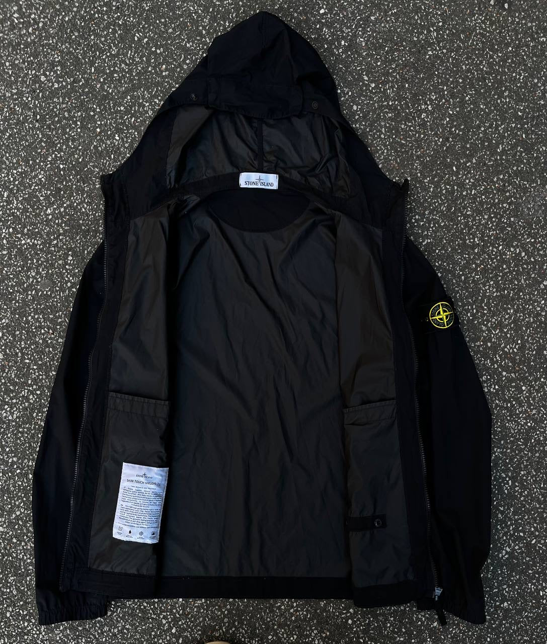 Stone Island Regnjakke Skin Touch Nylon TC Sort S Small