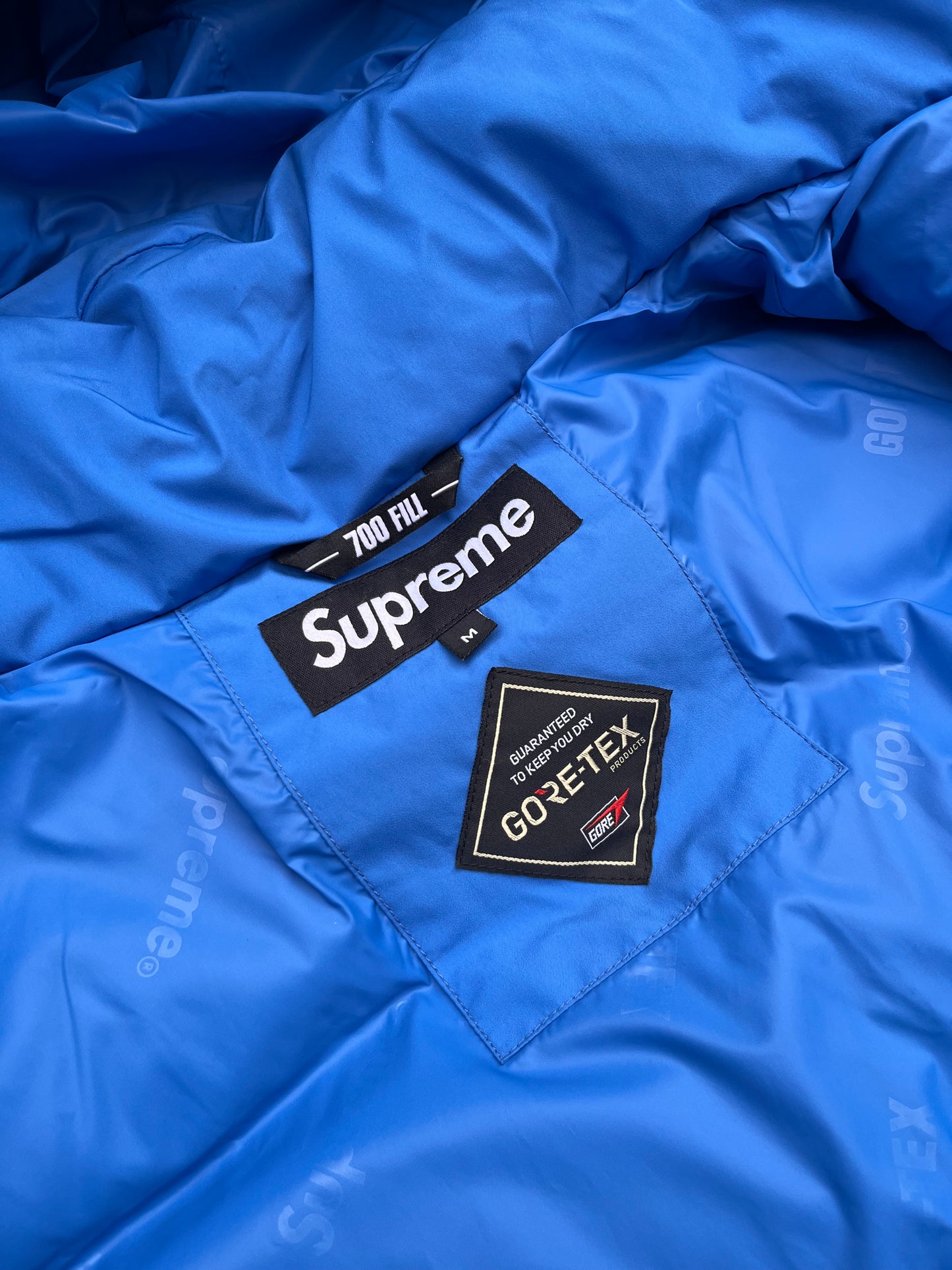 Supreme GORE-TEX 700-Fill Down Parka Blue, Str. M