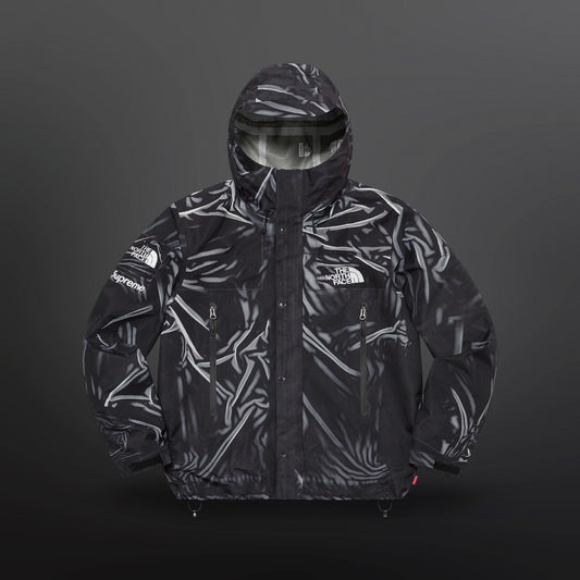 Supreme x The North Face Trompe L’Oeil Printed Taped Seam Shell Jacket
Size XL