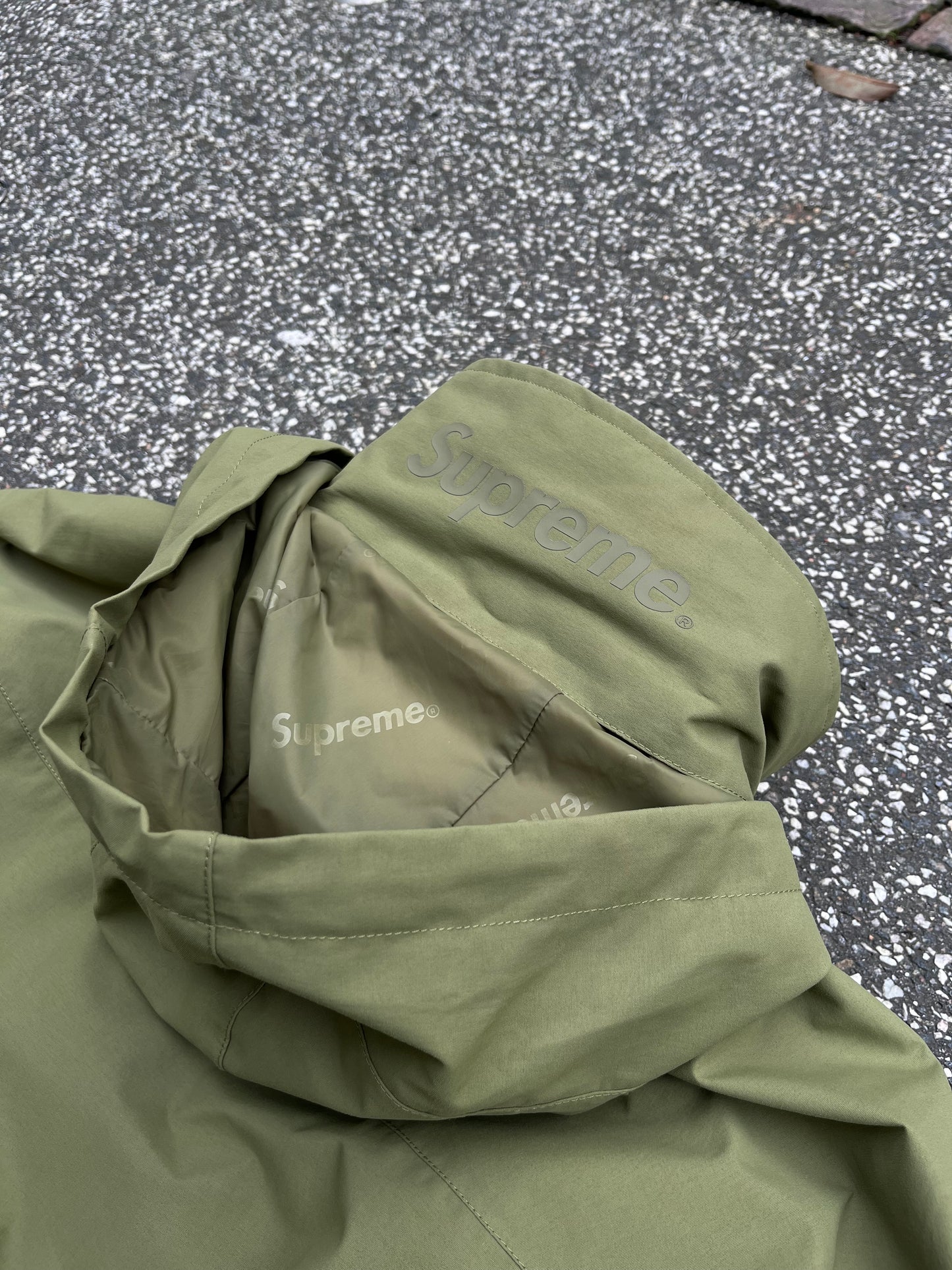 Supreme GORE-TEX Mountain Parka Olive / Camo Fleece S Small