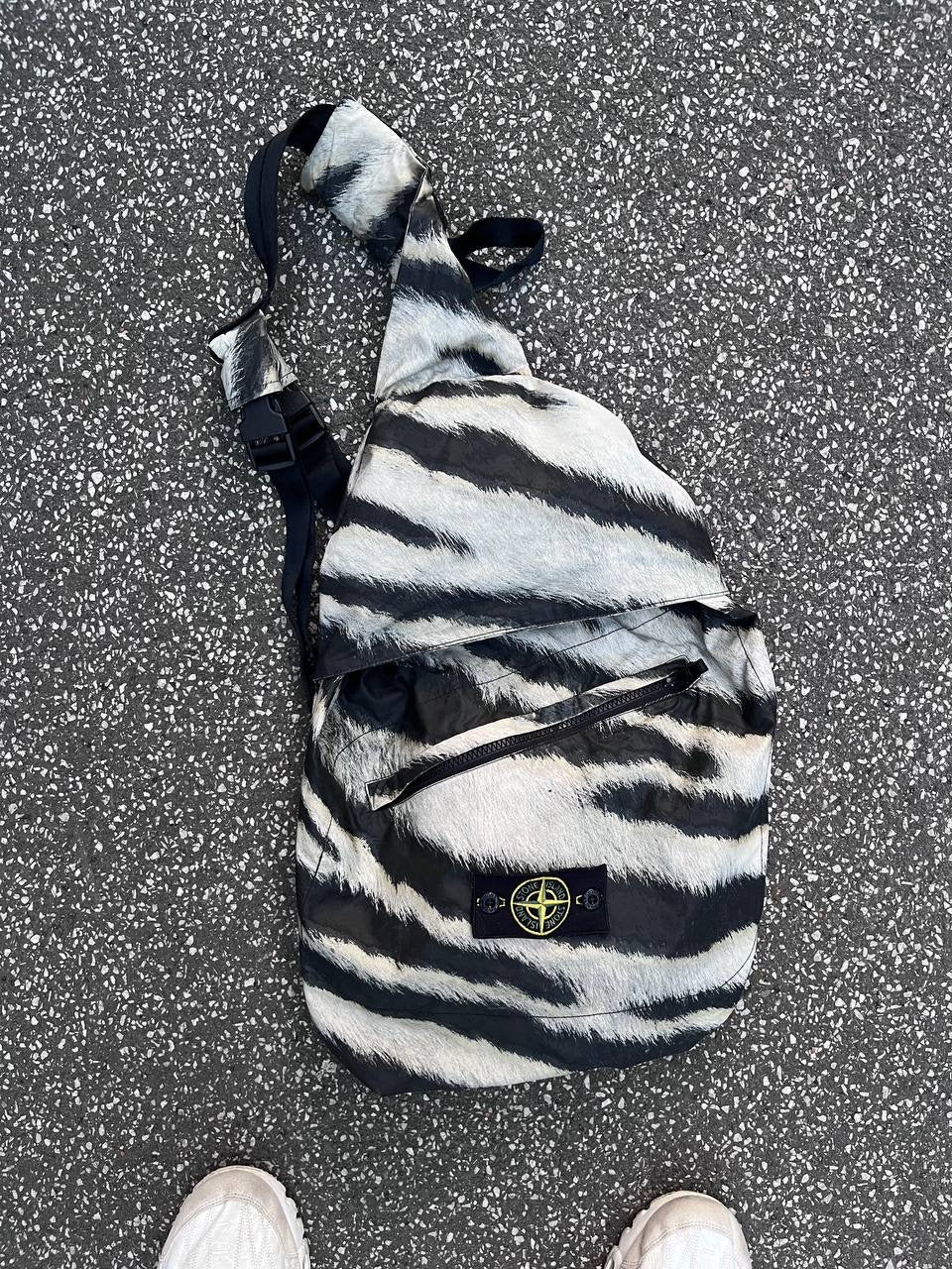 Stone Island 2Way Bag Taske Sebra Sling Bag Og Rygsæk 2 in 1 Brugt Used