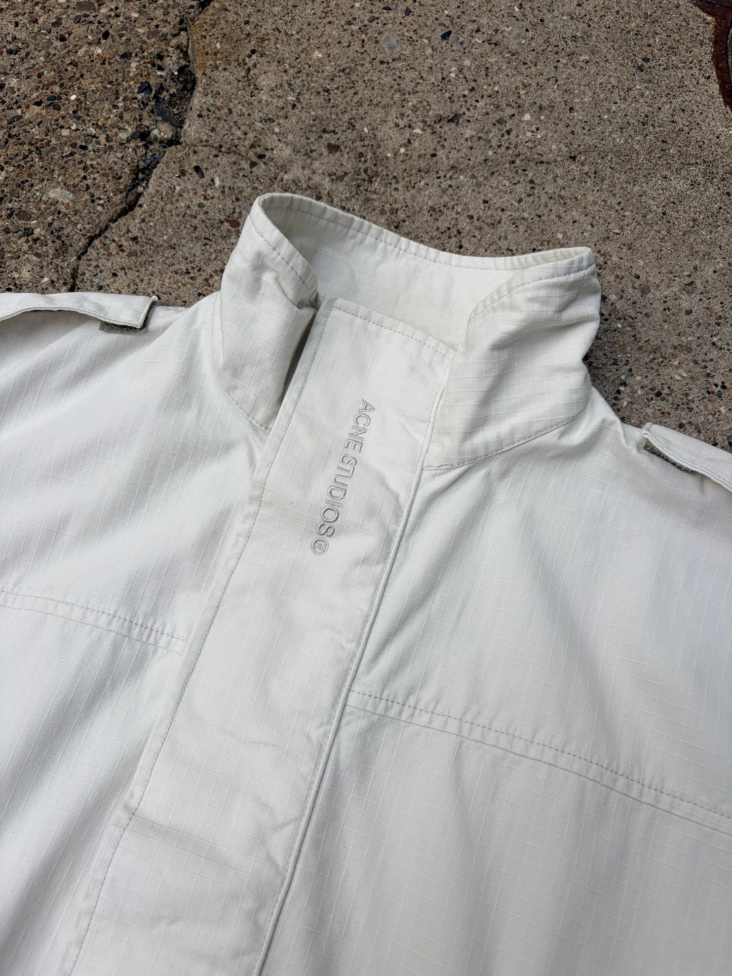 Acne Studios Funnel Neck Ripstop Jacket – Fog Grey – Size 46 (Large)