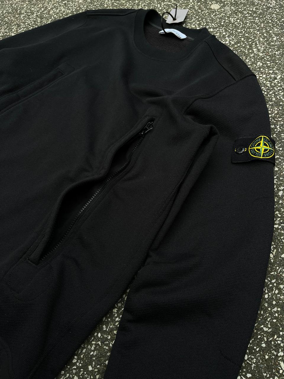 Sweatshirt fra Stone Island i sort farve i L large 731560740