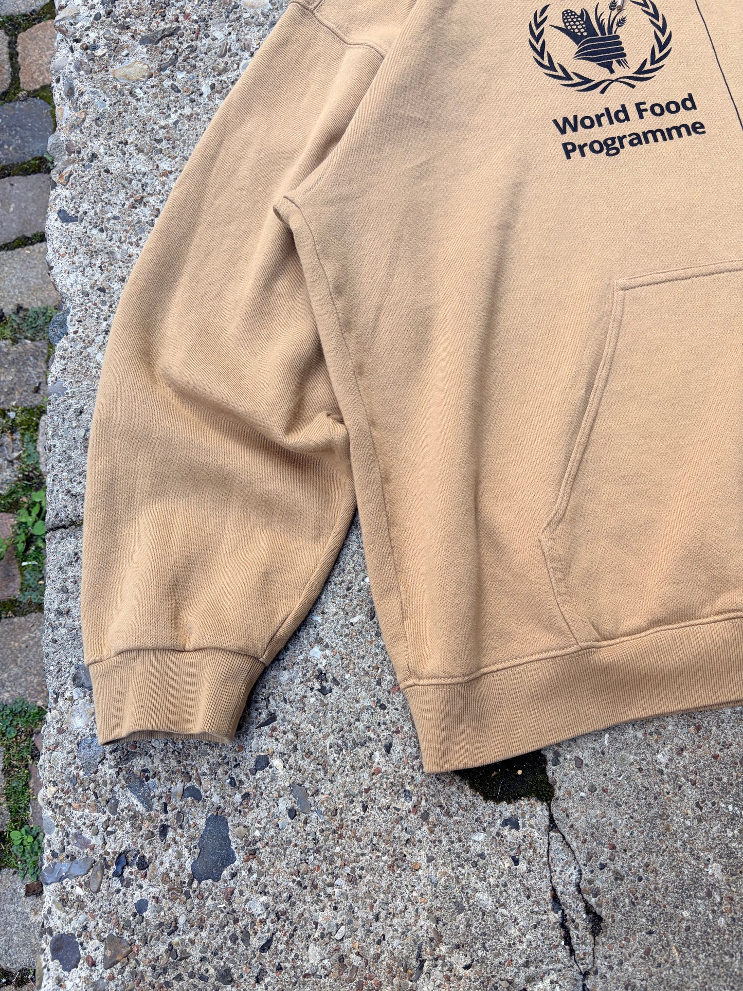 Balenciaga x World Food Programme Hoodie Beige M Medium (Fitter Large)