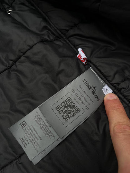 Stone Island Hyper Dense Nylon Twll With Primaloft Jakke i Sort XL