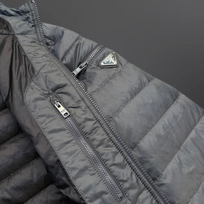 Prada Micro Puffer Jacket – Grey (Str. 52 / fits M)