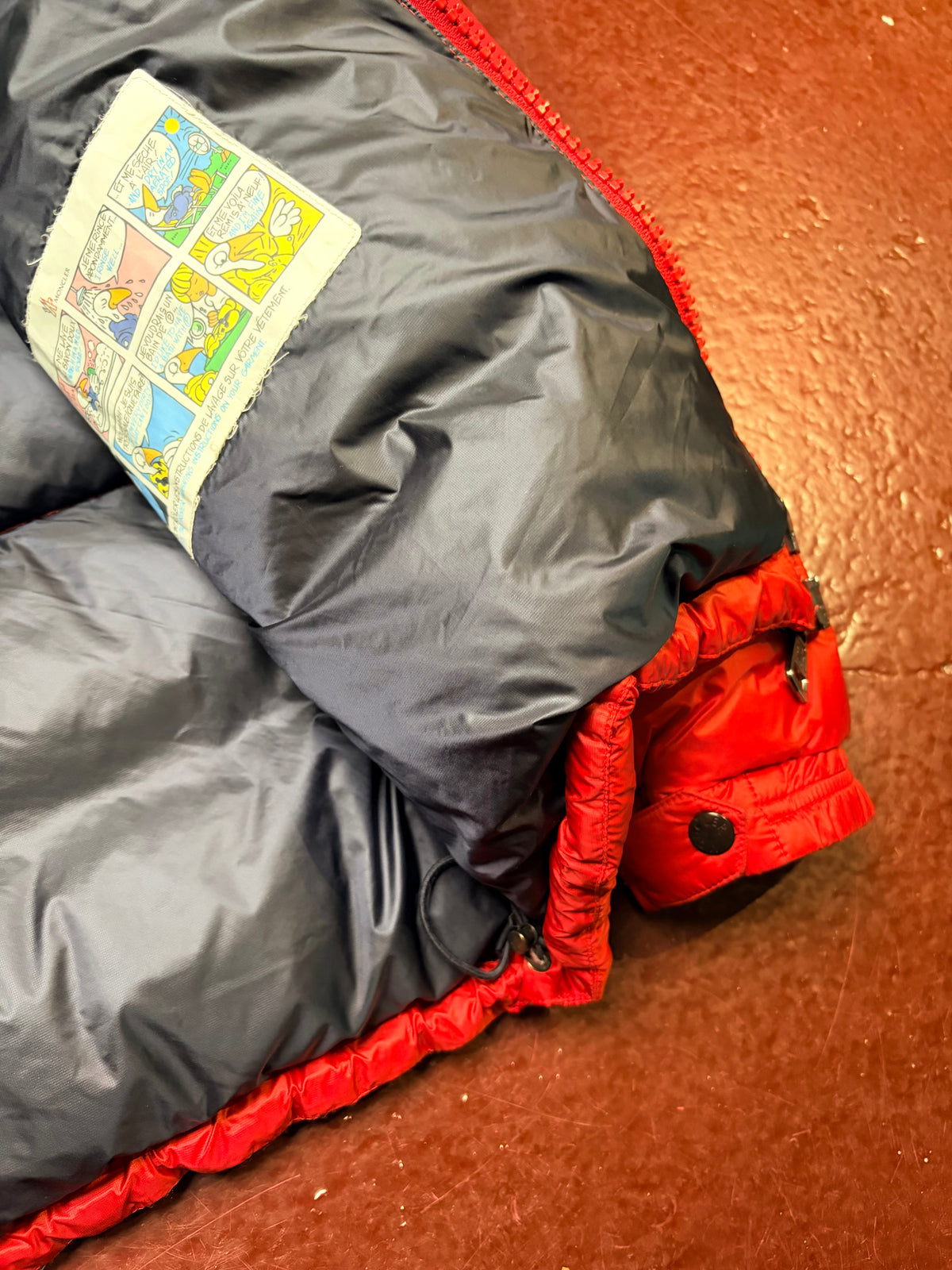 Moncler Down Jacket – Red / Black – Large