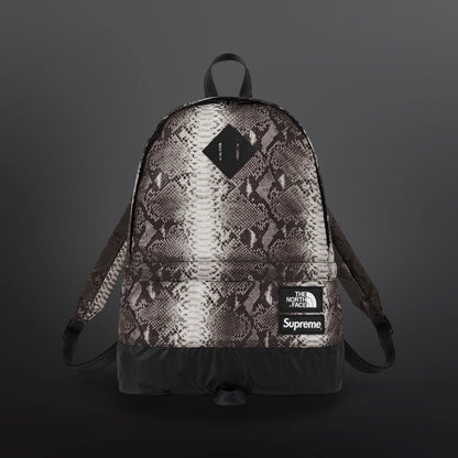 Supreme x The North Face Snake Print Backpack Rygsæk