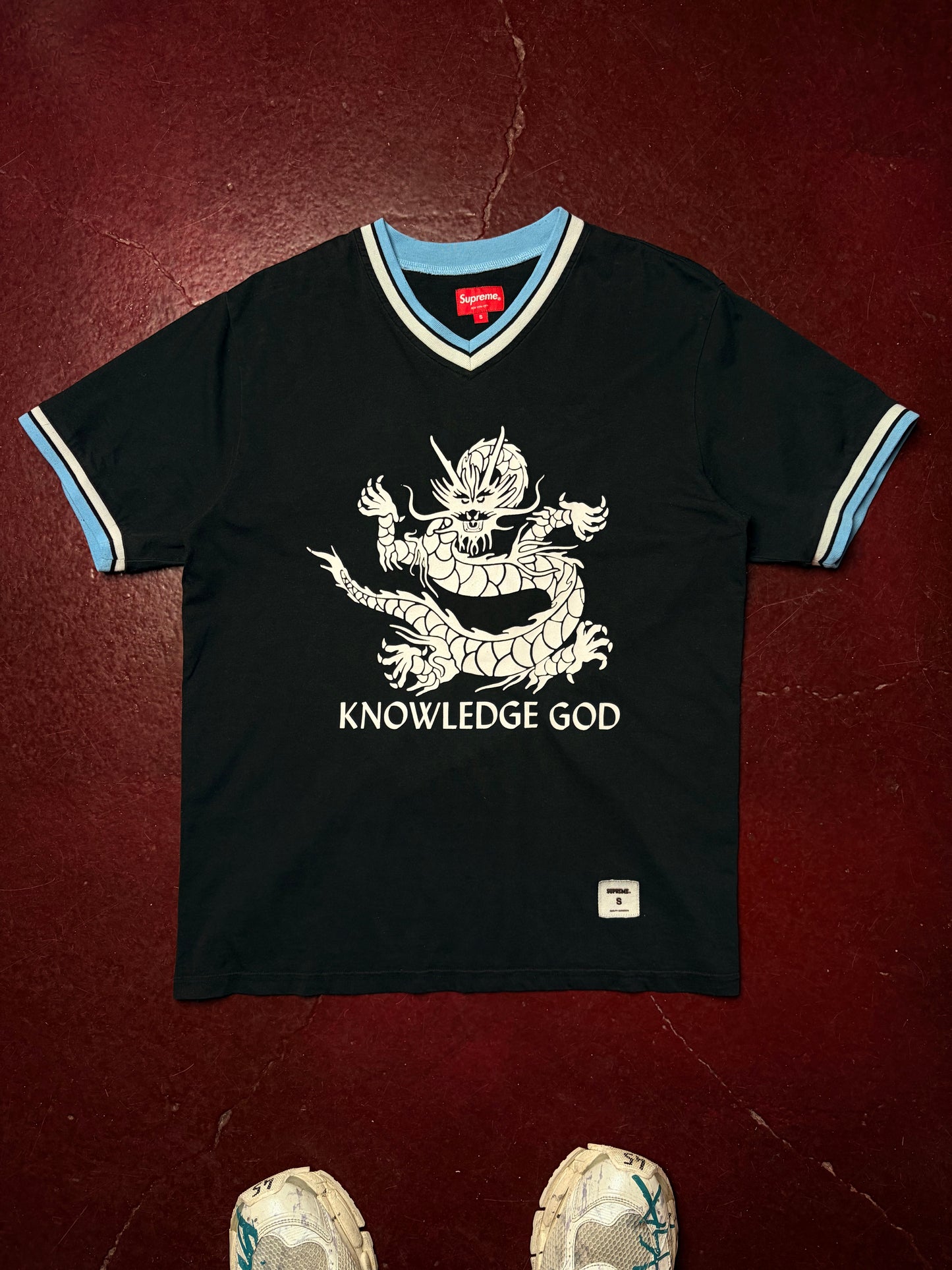 Supreme “Knowledge God” V-Neck Tee S Small
