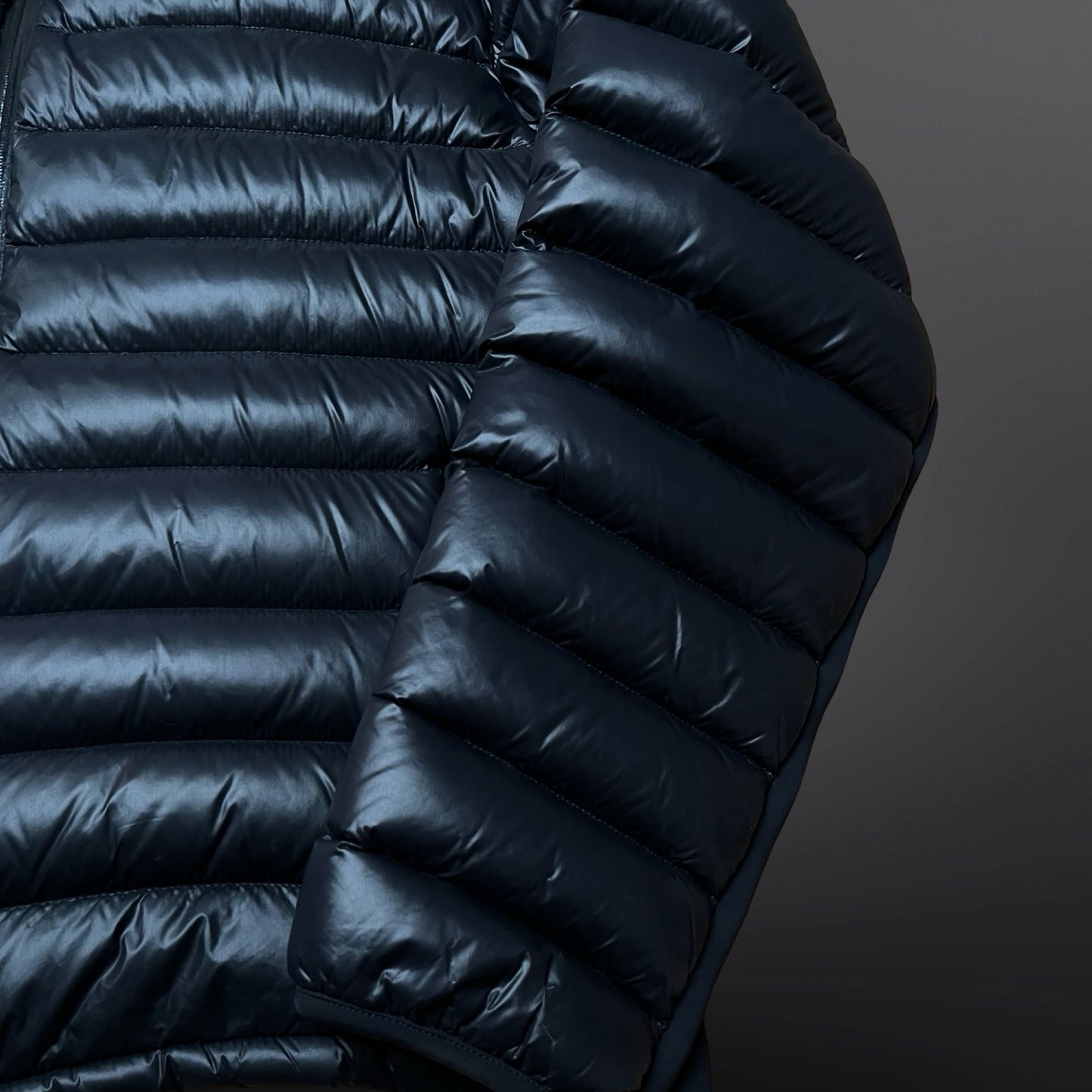 Prada Dunjakke – Sort Størrelse Large (IT Tg. 56)