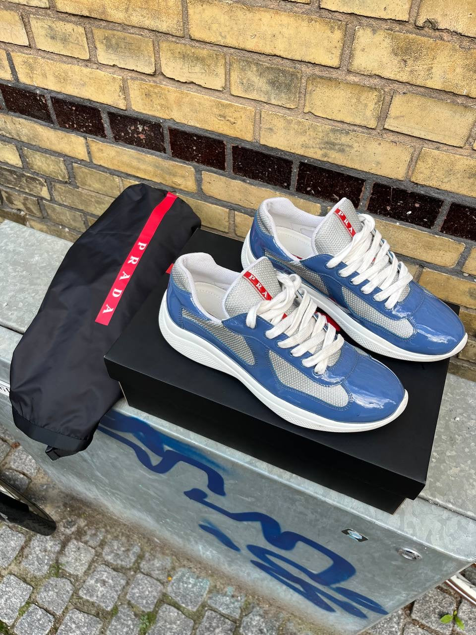 Prada Cup Sneakers 8,5 (43) Blå