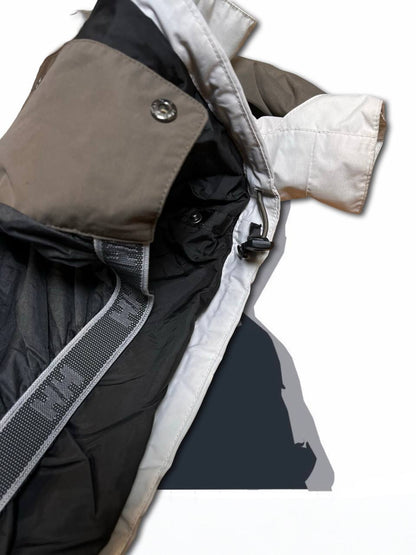 Brugt Used Skijakke Helly Hansen i Brun med Hvide detaljer i M medium dame eller S small herre unisex