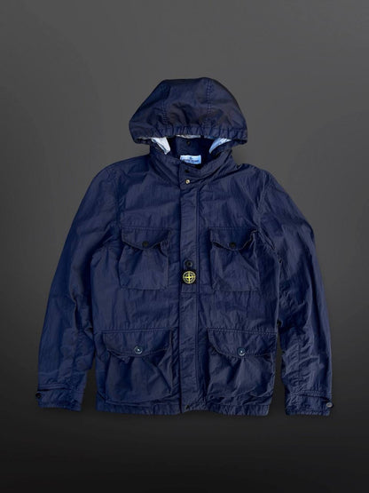 Stone Island Regnjakke i Mørkeblå Navy S Small