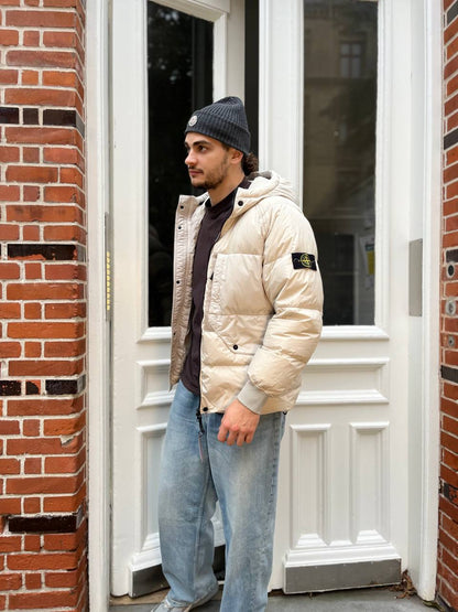 Vinterjakke dynejakke Stone Island i hvid GARMENT DYED CRINKLE
REPS R-NY DOWN i L large